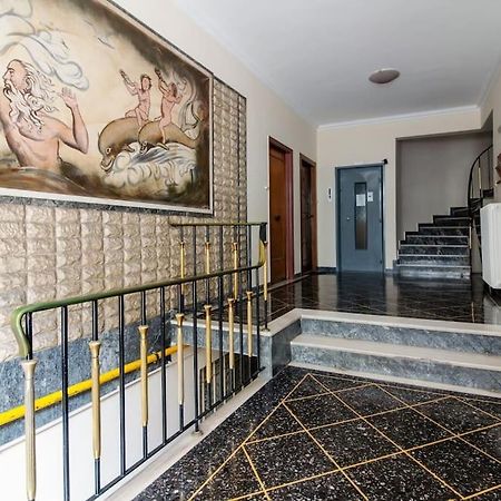 Kelly'S Urban Home - 5 Mins Walk To Acropolis Афины Экстерьер фото